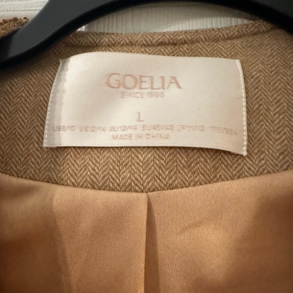 Goelia tan jacket - Picture 2 of 8